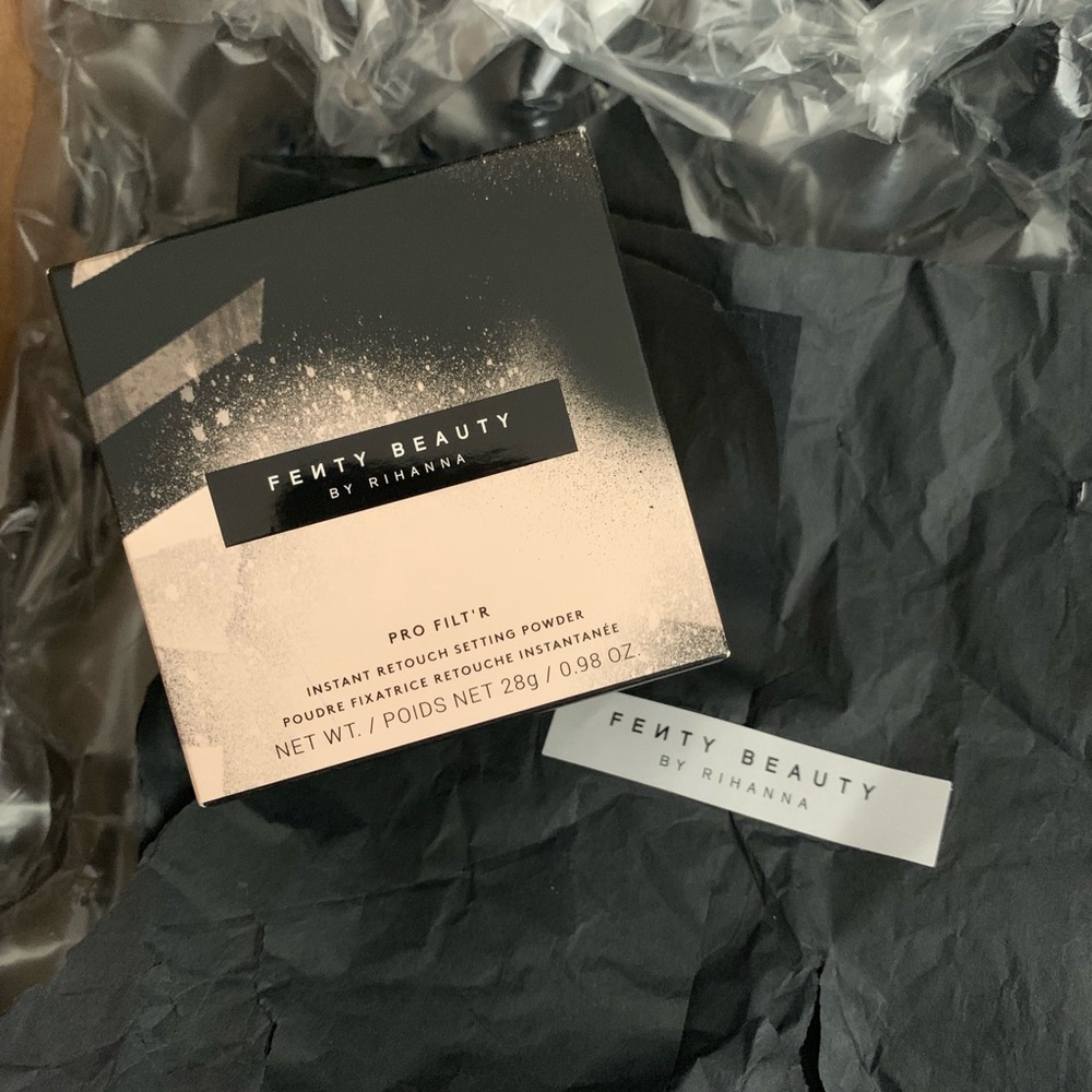 Fenty Beauty Pro Filt’r Setting Powder